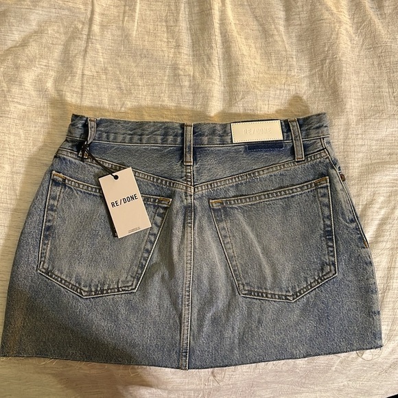 ReDone denim mini skirt - button fly - sz 28 - NWT - Picture 4 of 5